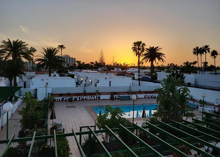 Felicidad بيت للعطل