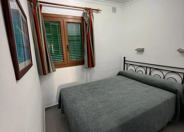 Felicidad بيت للعطل *